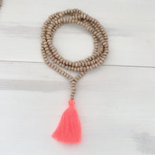 Load image into Gallery viewer, Bohemian Style Tassel Necklace Wooden Beads Retro Long